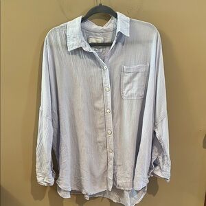 American eagle oversized button down shirt